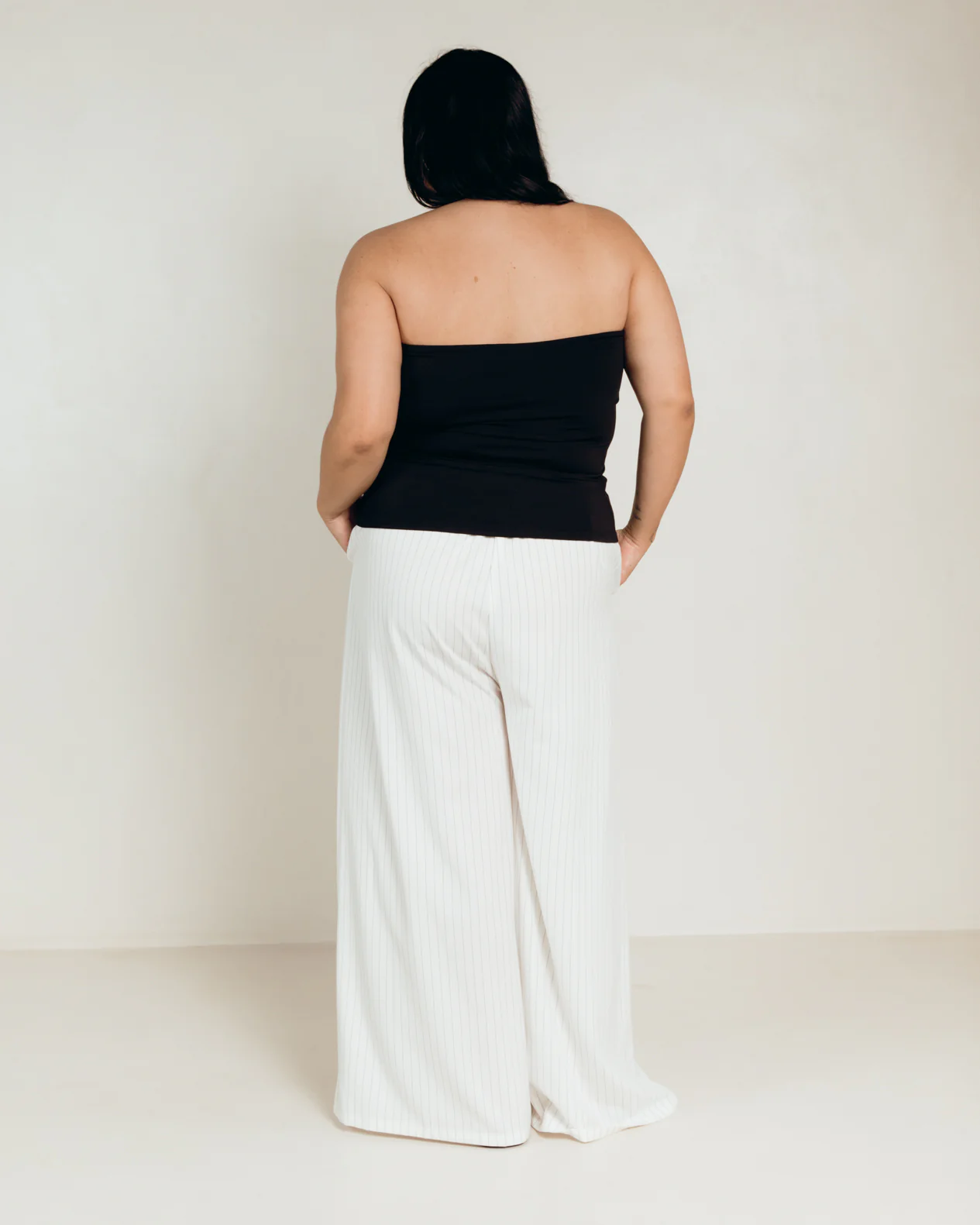 Butter Halter | Black - Image 6