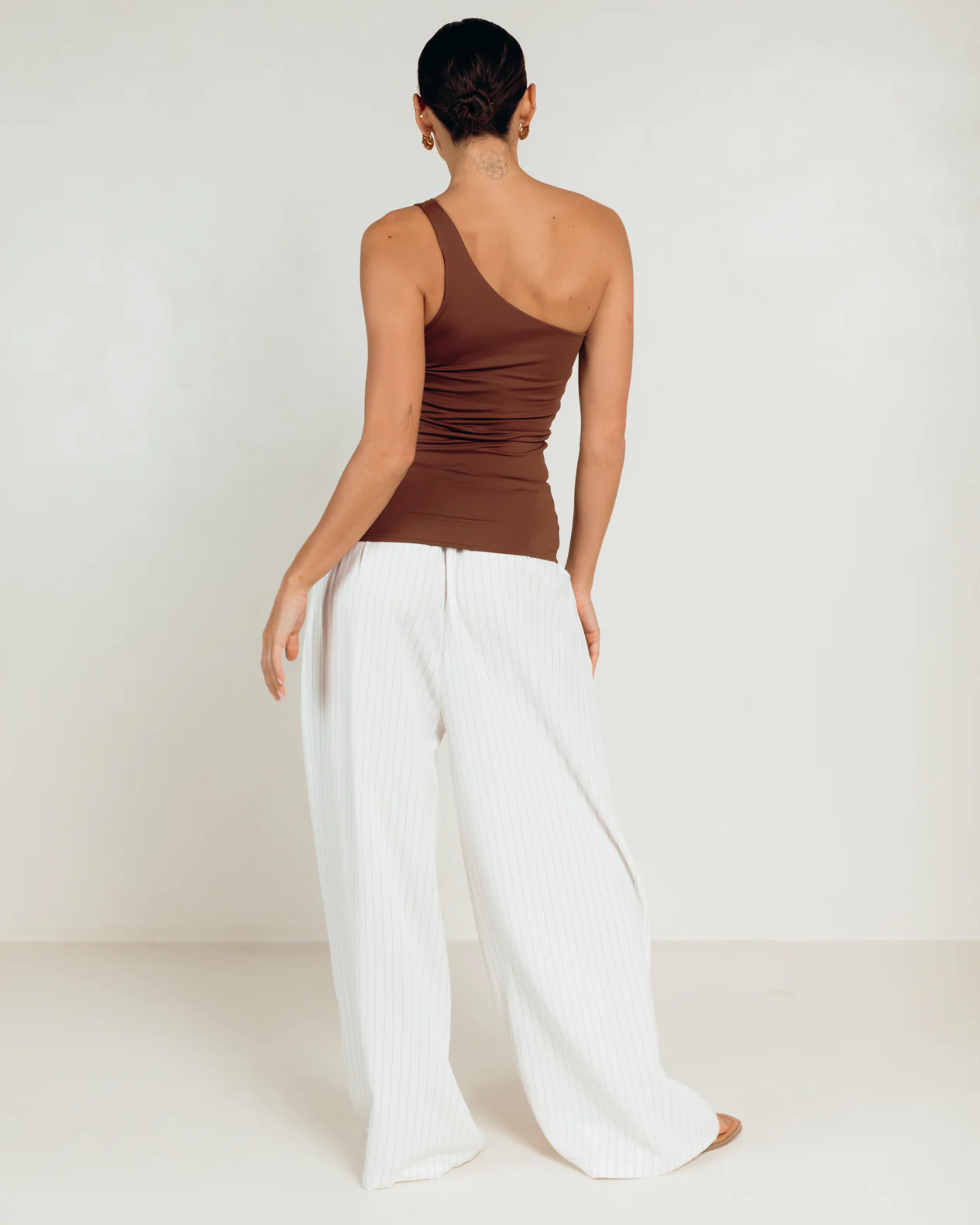 Butter One Shoulder Top | Brown - Image 4
