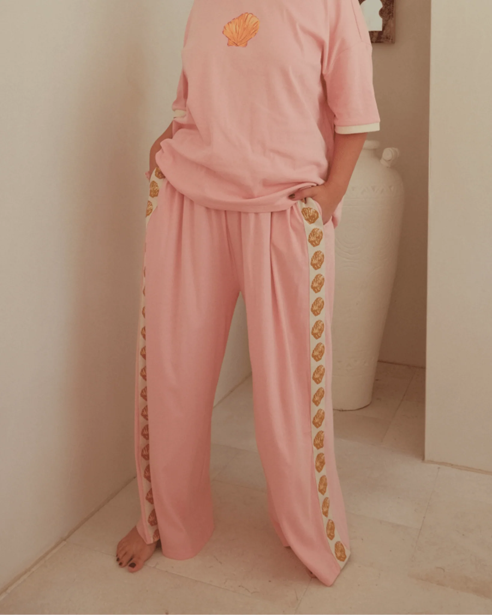 FINAL SALE | Essentials Pants | Pink Shells