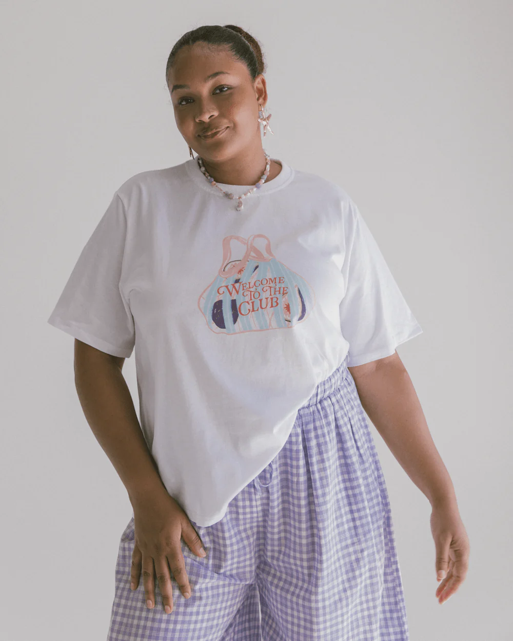 Essentials Tee | Welcome to the Club - Image 10