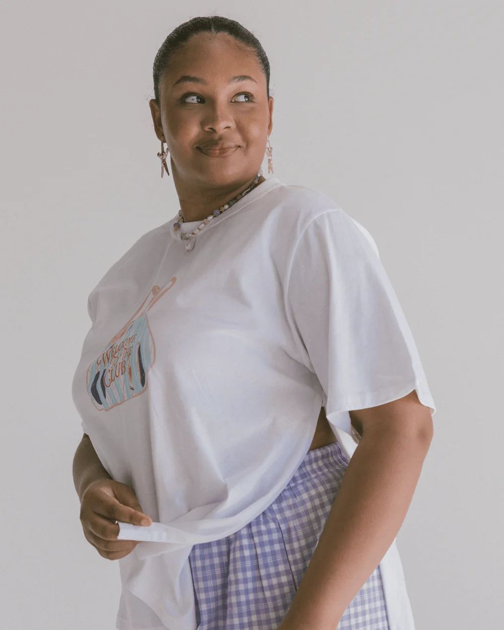 Essentials Tee | Welcome to the Club - Image 4