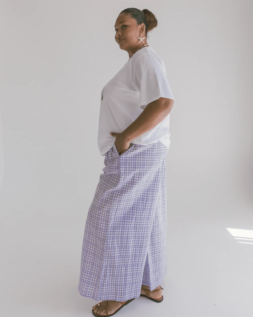 Essentials Tee | Welcome to the Club - Image 7
