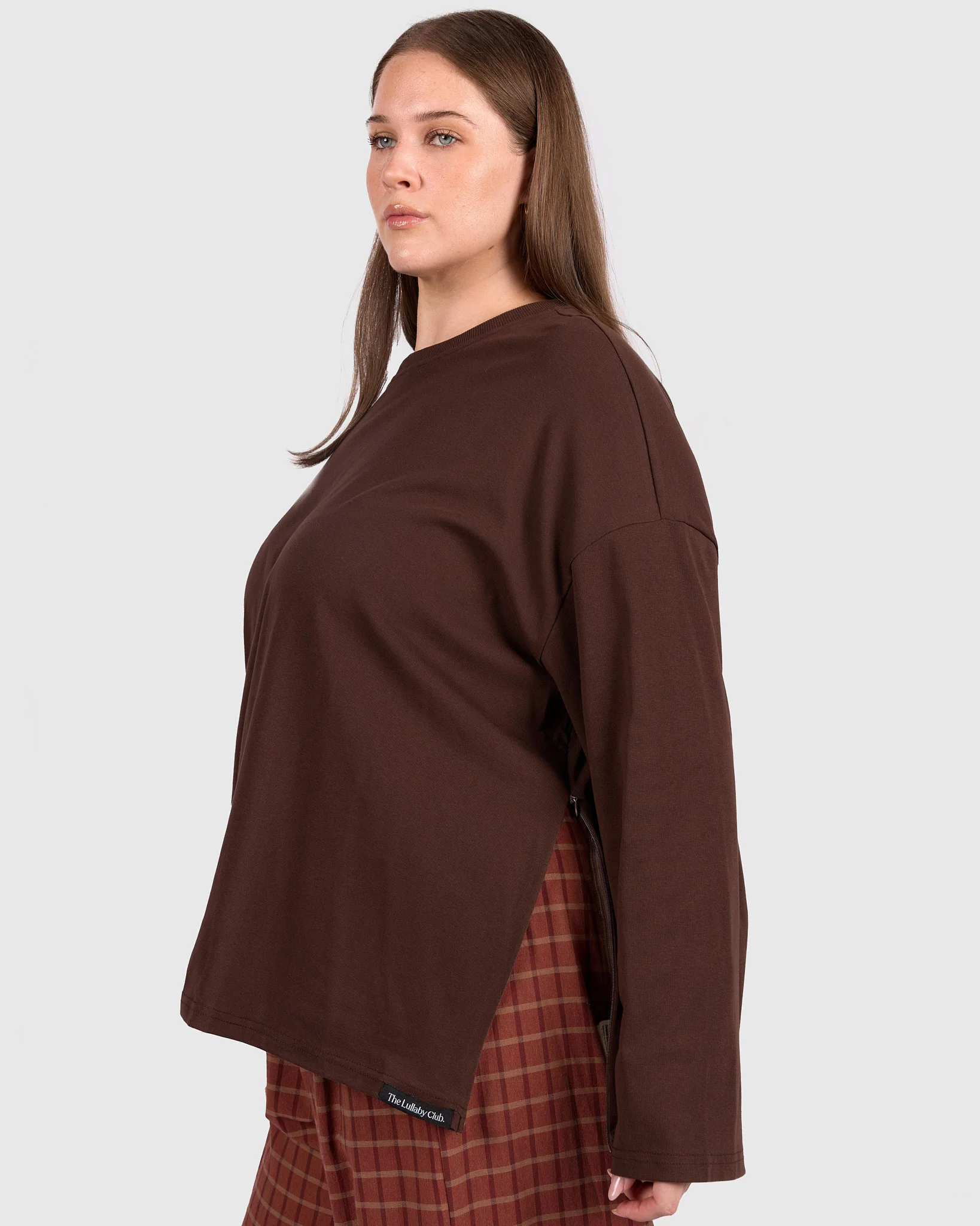 Long Sleeve Essentials Tee | Brown - Image 3