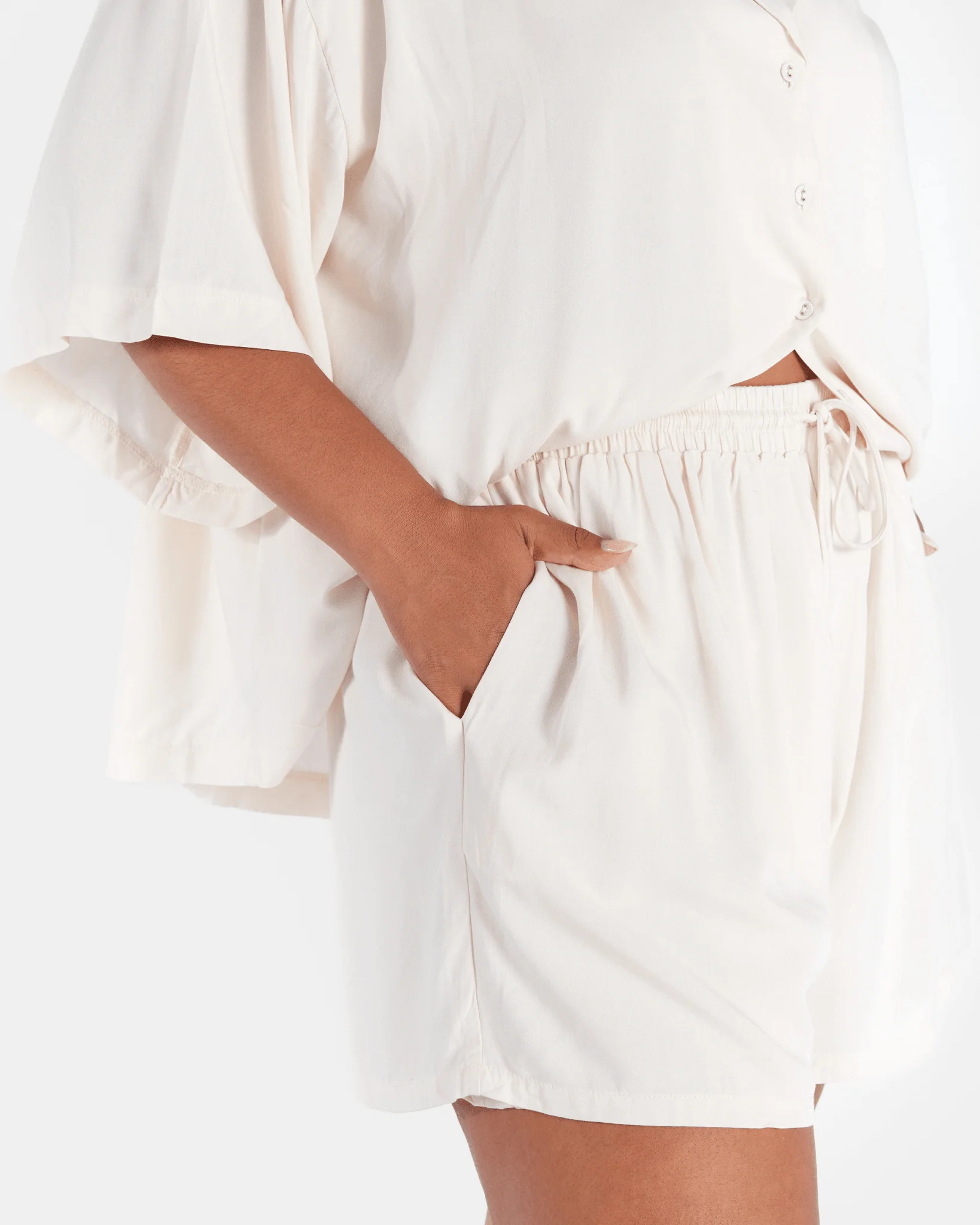 Matilda Shorts | Beige - Image 5