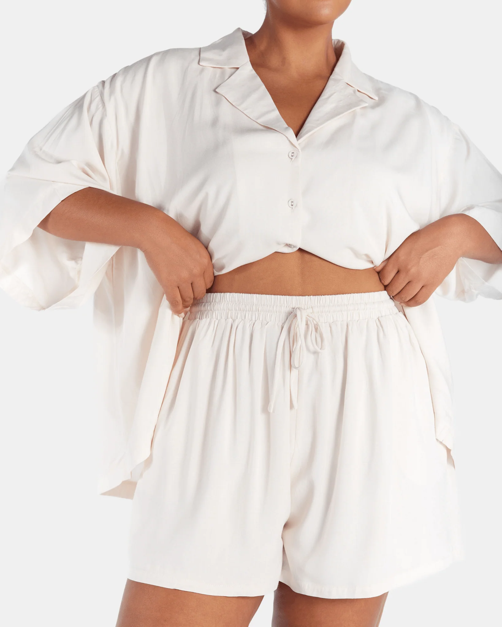 Matilda Shorts | Beige - Image 6