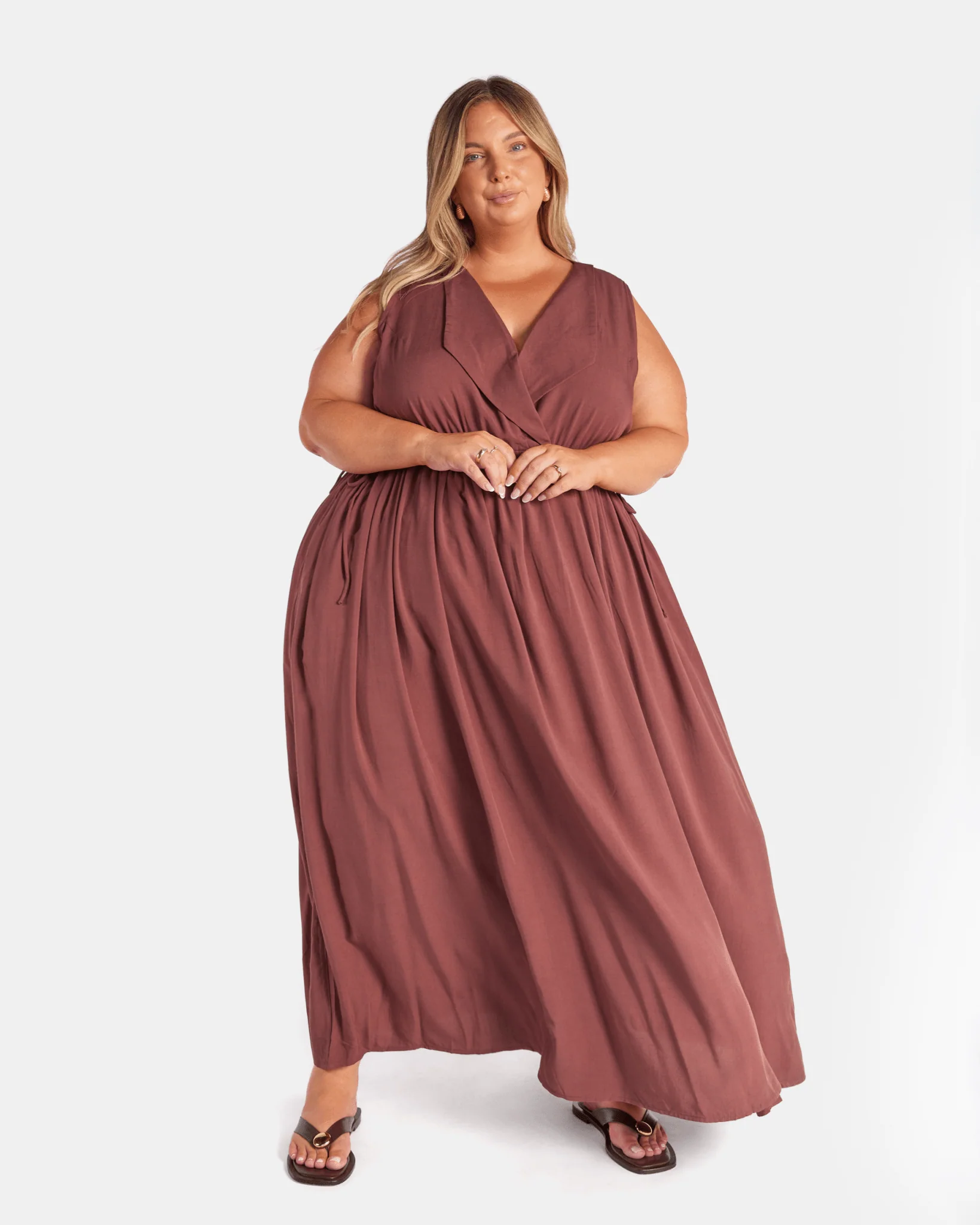 Olivia Maxi Dress | Brown - Image 3