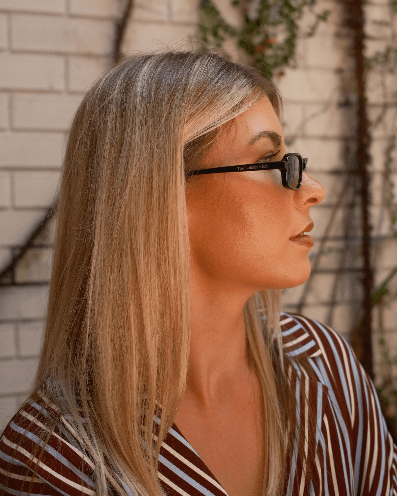 Onyx Sunglasses | Black - Image 8