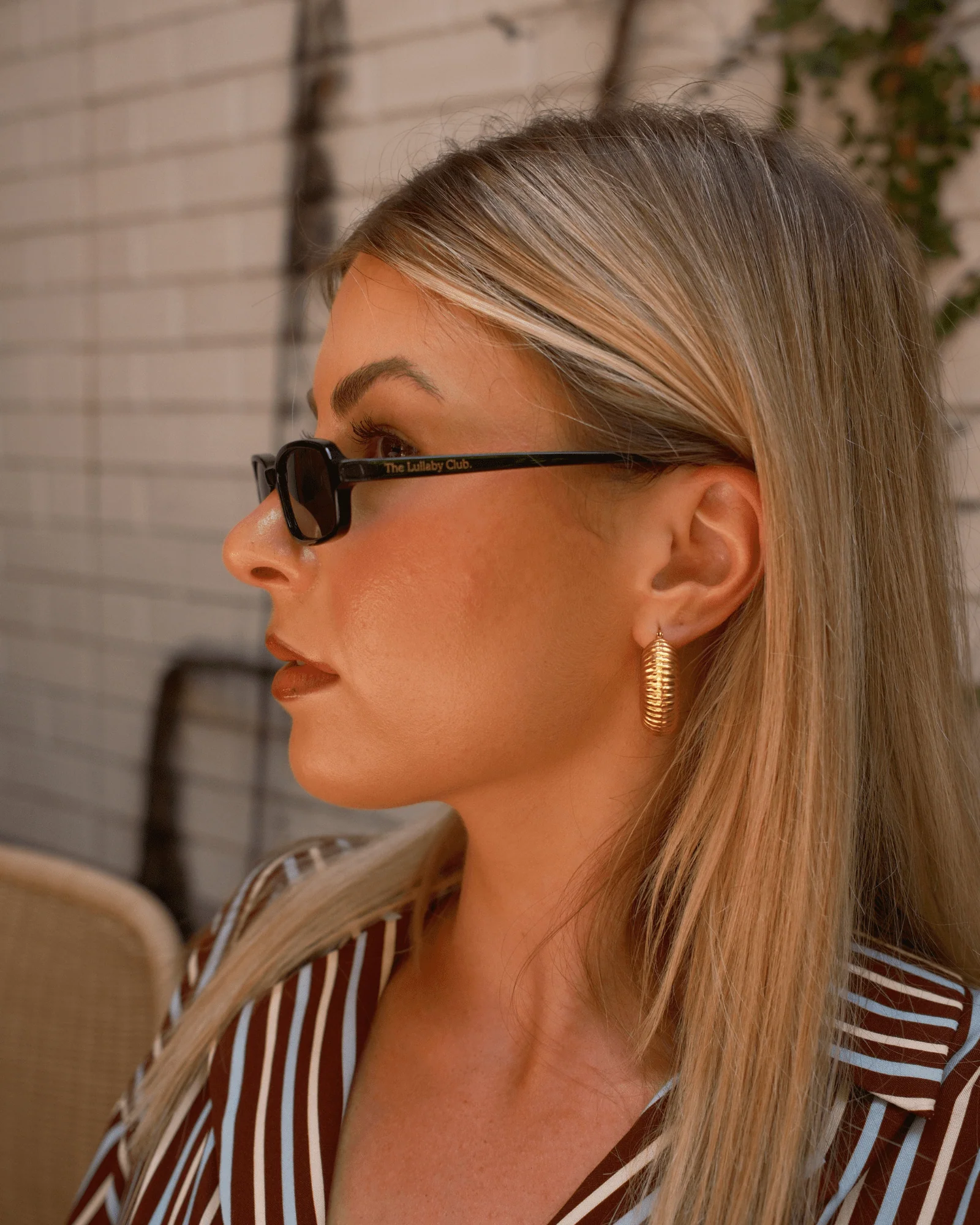 Onyx Sunglasses | Black - Image 9